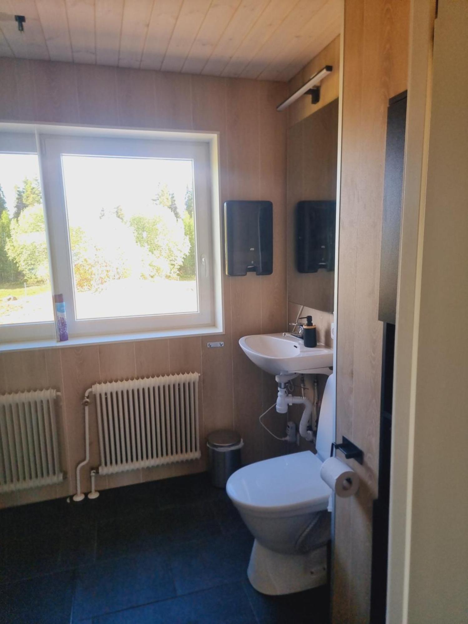 Elch Zimmer Wilderness Life Arvidsjaur Bagian luar foto