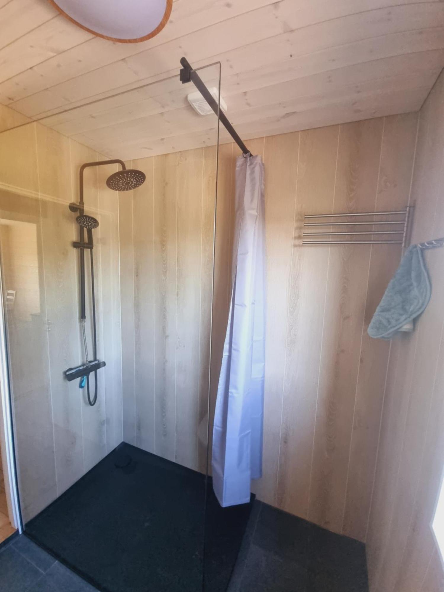 Elch Zimmer Wilderness Life Arvidsjaur Bagian luar foto